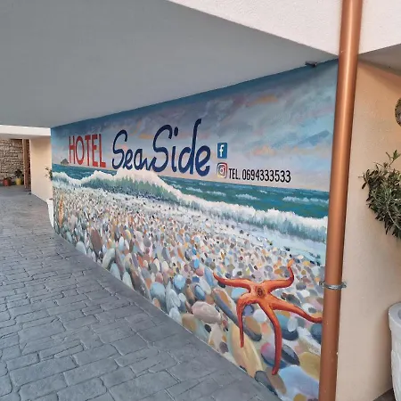 Seaside ホテル