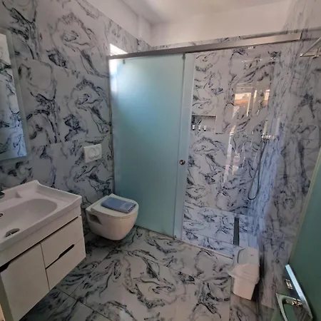 Seaside Hotel 3*