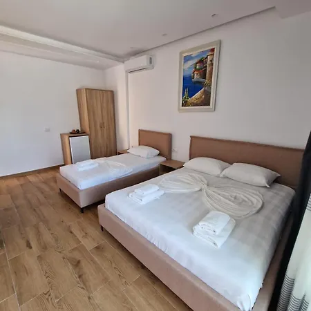 Hotel Seaside Himare