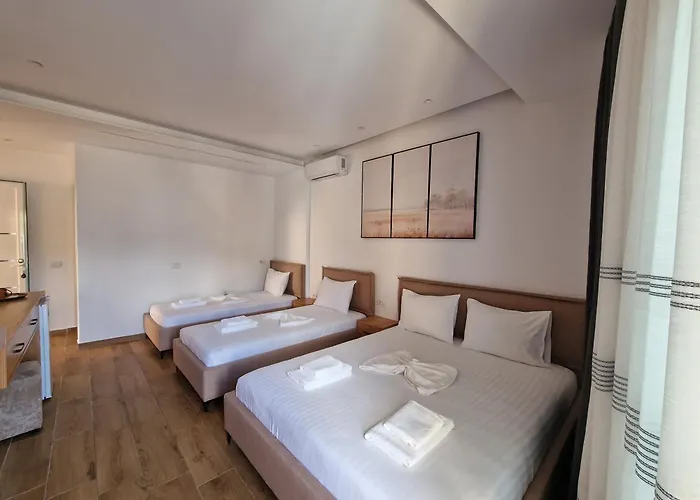 Seaside 3* Himarë
